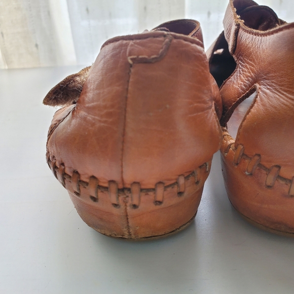 Pikolinos women punched tan leather sandals closed toe size EU 37 - Picture 5 of 10